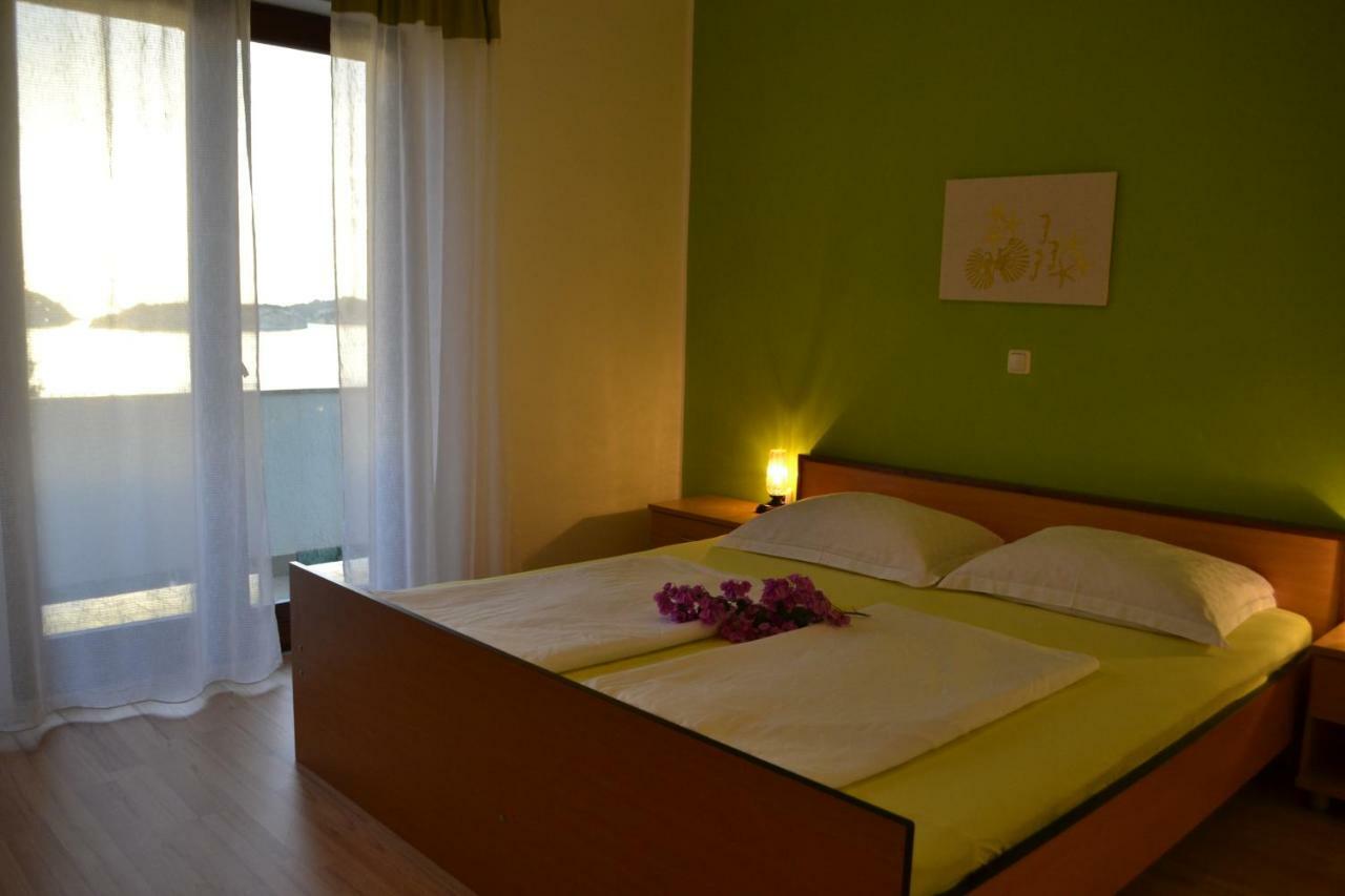 House Niva Daire Supetarska Draga Dış mekan fotoğraf